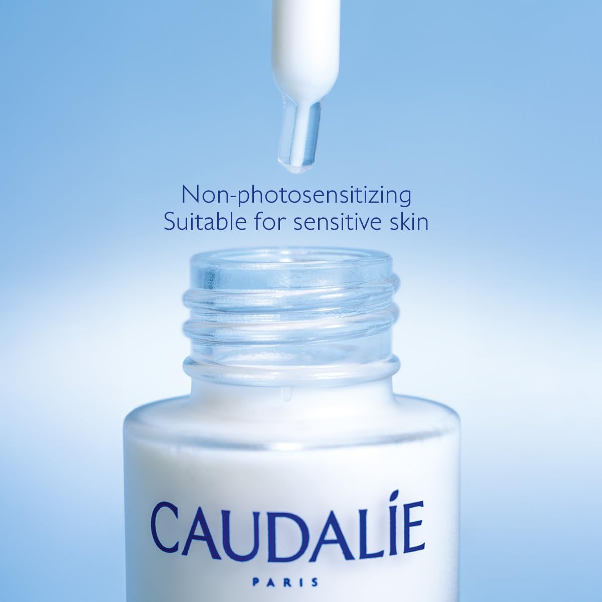 CAUDALÍE - Vinoperfect – Suero Iluminador Antimanchas con Viniferina, Alternativa a la Vitamina C 62 Veces Más Eficaz, para una Tez Más Brillante y Uniforme - Imagen 3